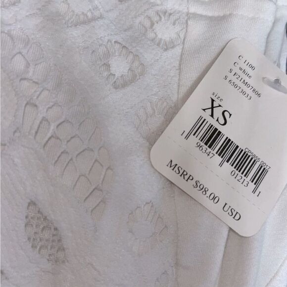 𝅺Free People Intimately Adella Bodysuit In White - Picture 6 of 6